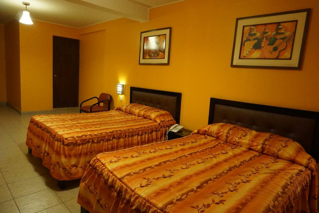 Hotel Santa Maria Lima Buitenkant foto