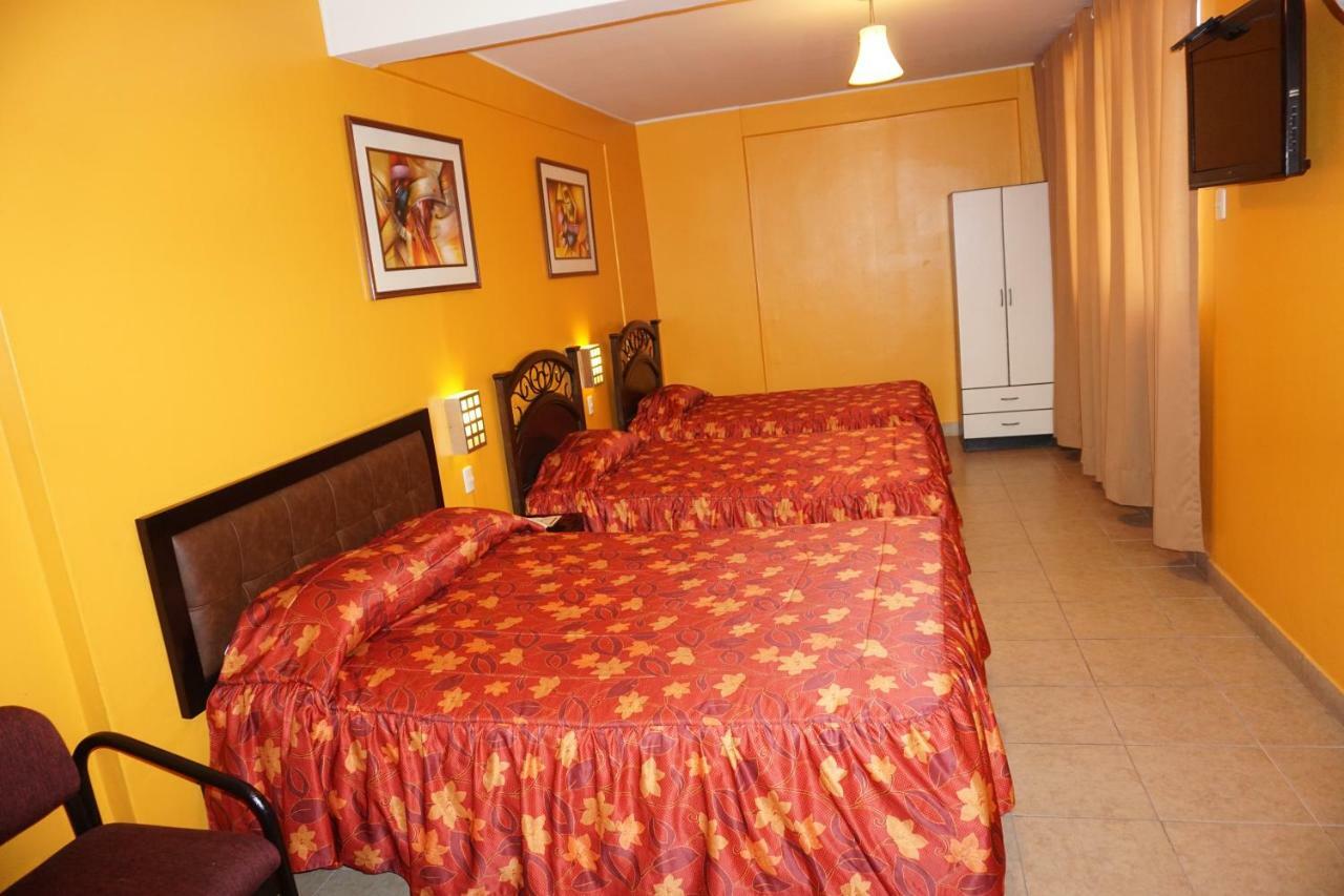 Hotel Santa Maria Lima Buitenkant foto